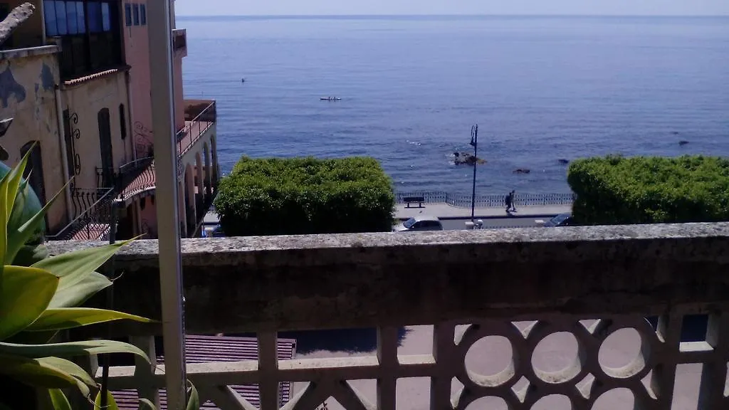 Appartamento Casa Vacanze Corso Umberto Giardini Naxos
